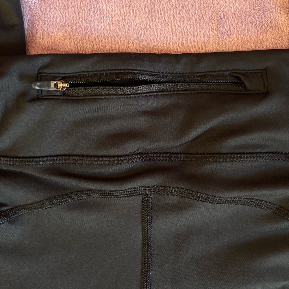 Nike Dri-FIT Black Leggings - Picture 5 of 8
